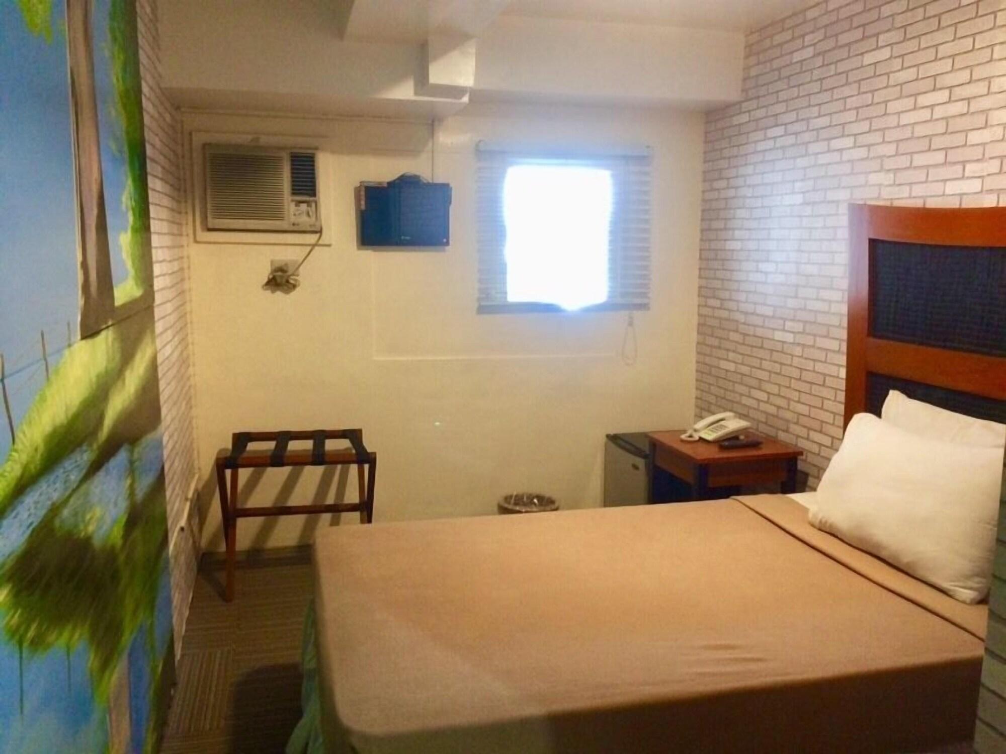 Hotel Spaces Makati Makati City