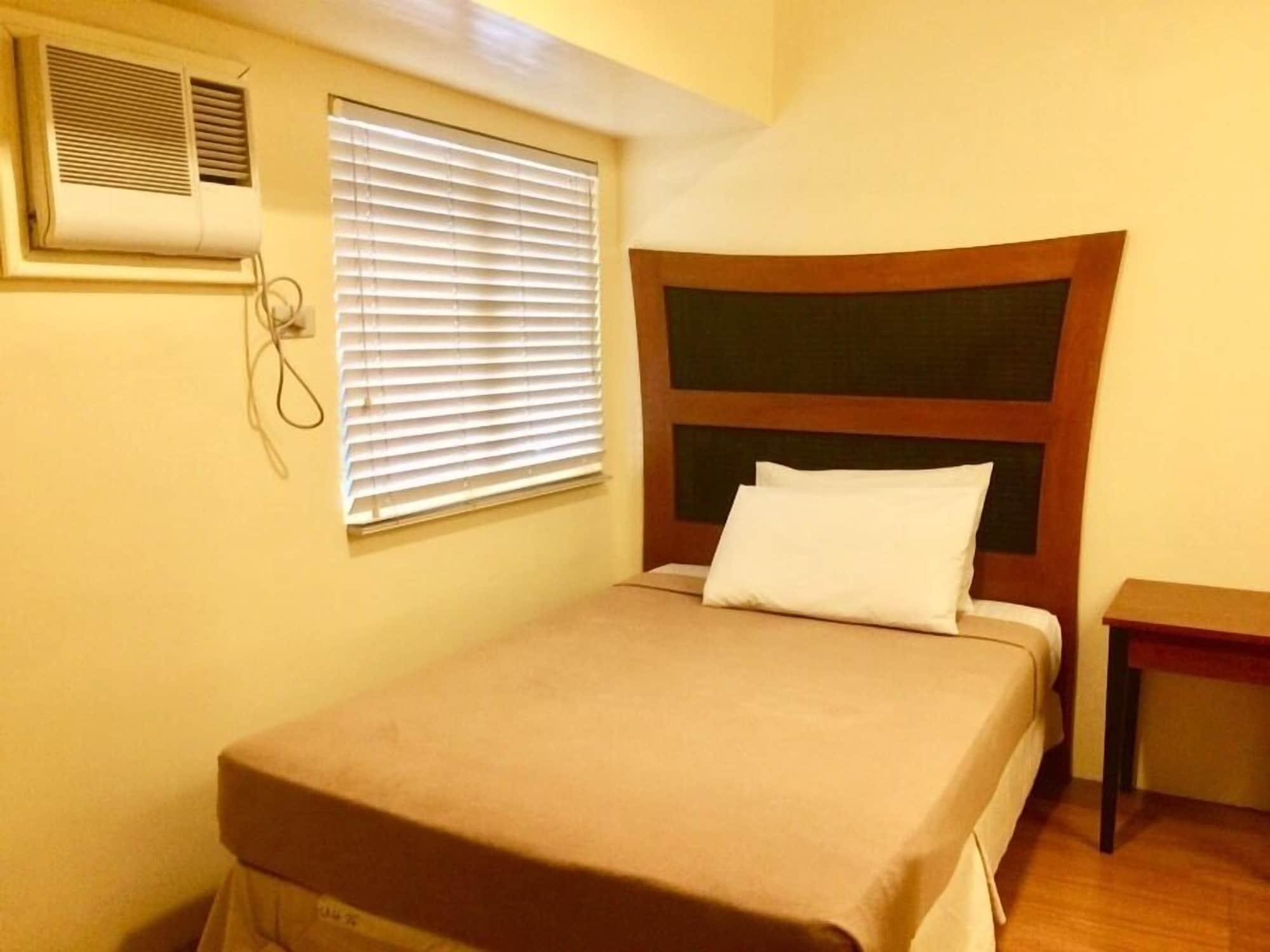 Spaces Makati 3* Makati City